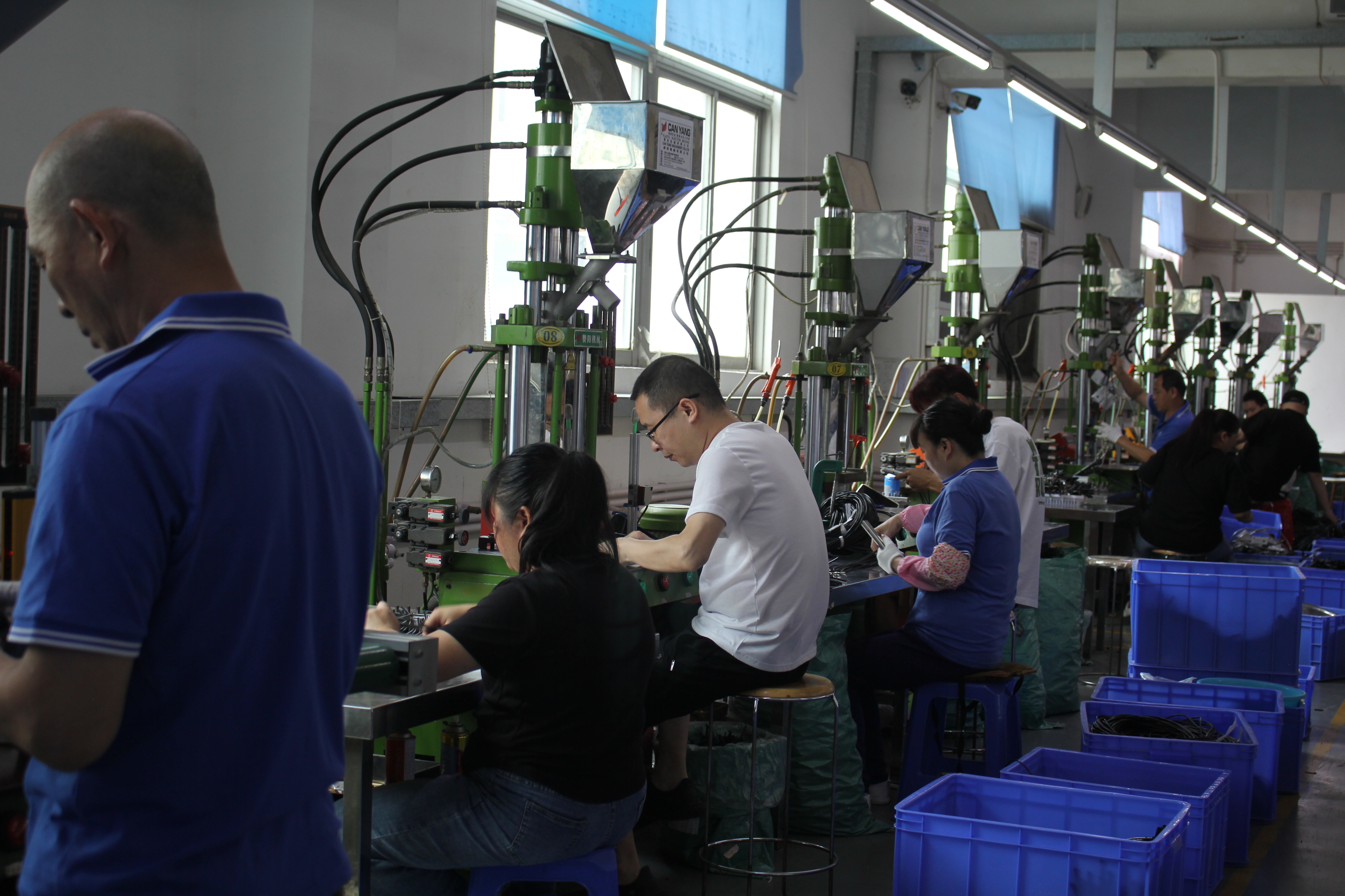 Step into our injection molding line