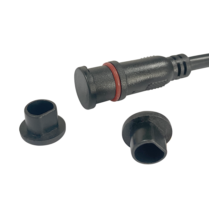 M16 Plug
